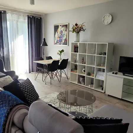 Apartment Lilla *