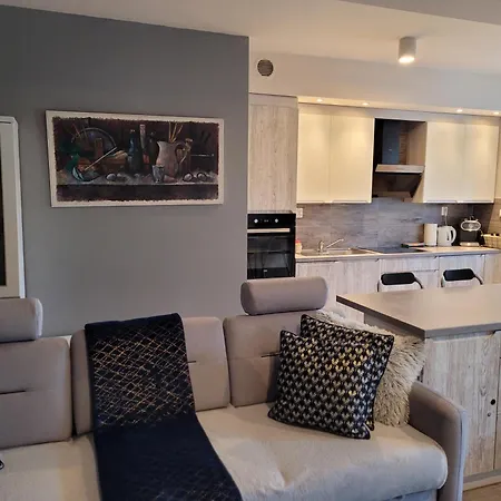 Lilla Apartment *